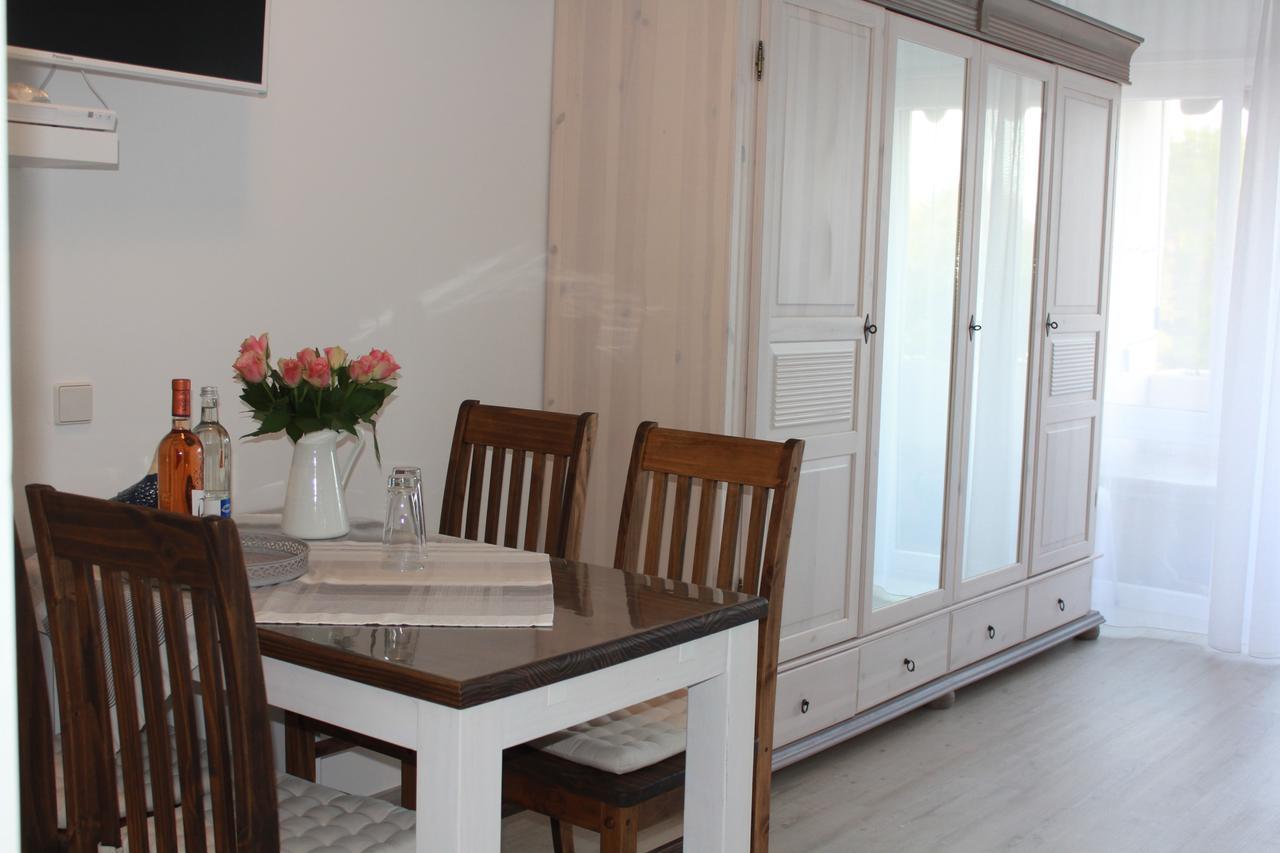 Mariaprimavera Apartment Am Kurpark Mit Schwarzwaldblick * * * * 바트크로찡엔 외부 사진